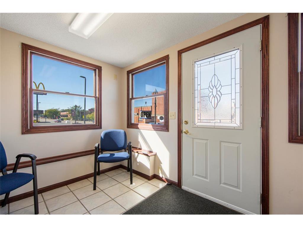 511 4th Street NW Faribault MN 55021 6818781 image11