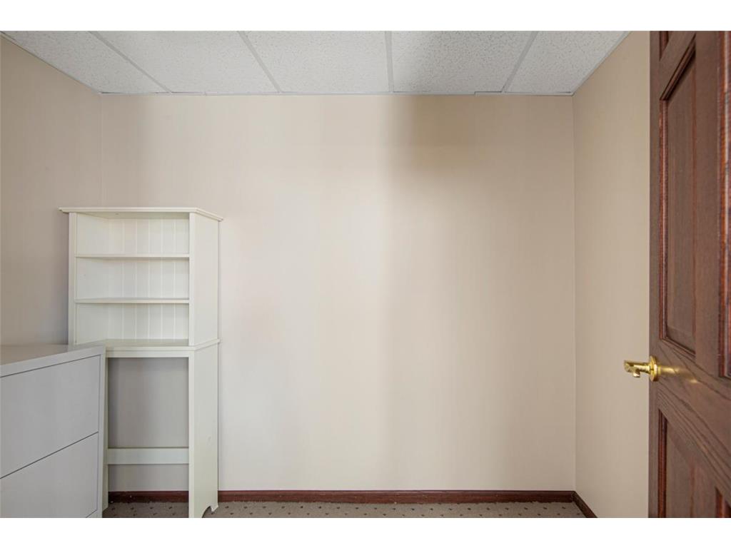 511 4th Street NW Faribault MN 55021 6818781 image23