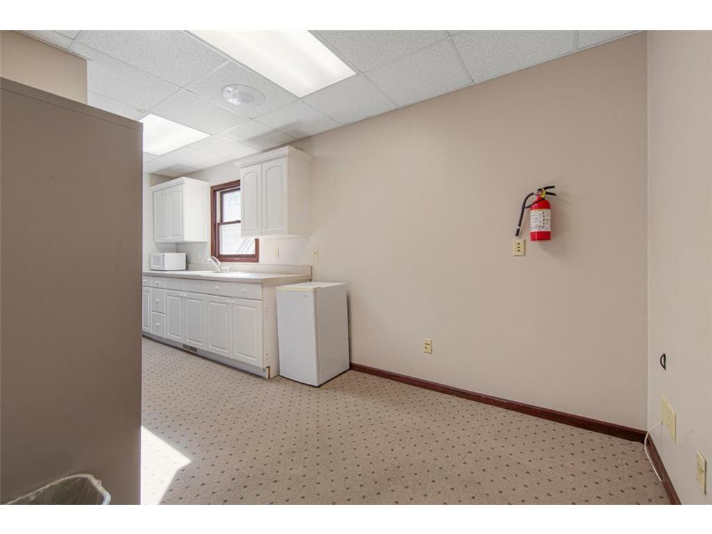 511 4th Street NW Faribault MN 55021 6818781 image25