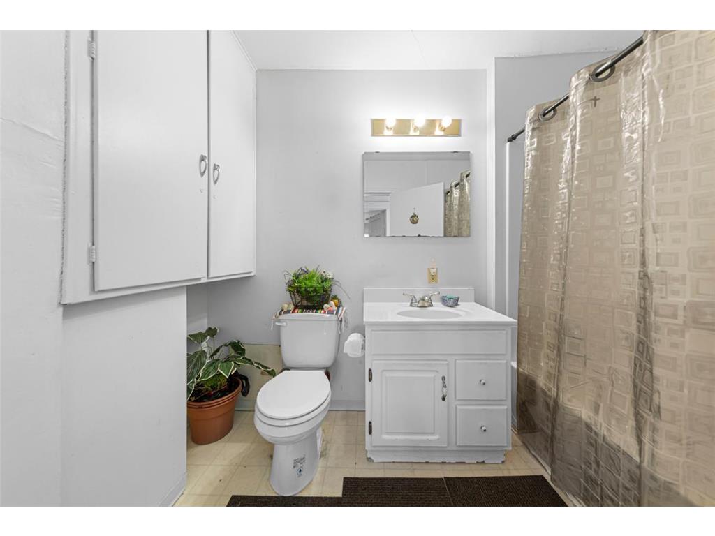 511 4th Street NW Faribault MN 55021 6818781 image33