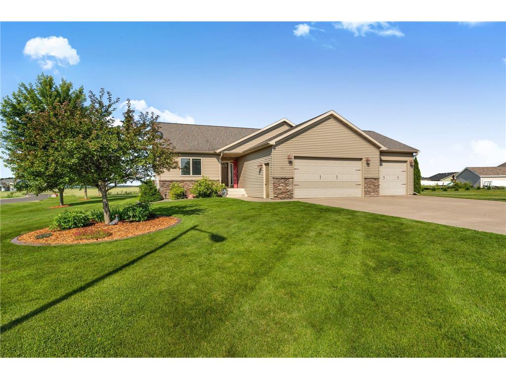 511 8th Street SW Rice MN 56367 6751128 image1