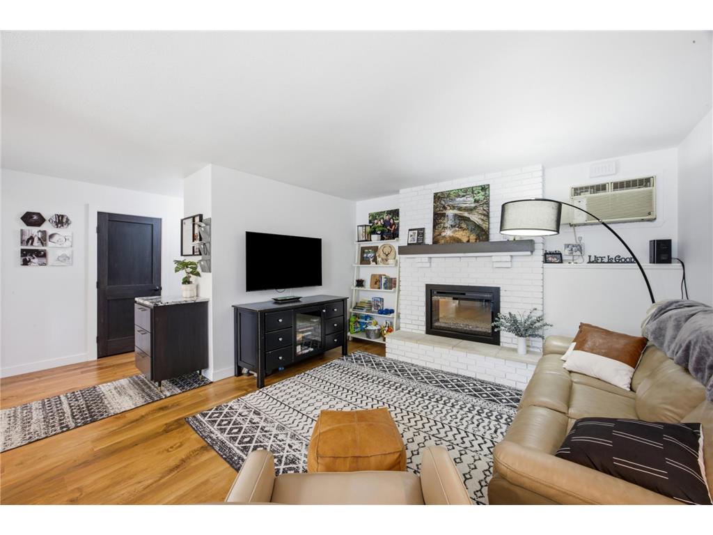 511 Caddy Avenue Moorhead MN 56560 7113220 image3