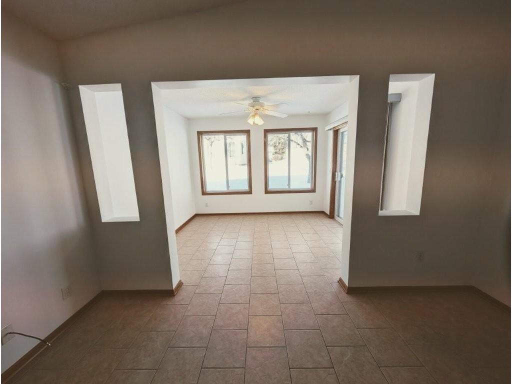 511 Dew Drop Lane Center City MN 55012 - South Center Lake 6825119 image11