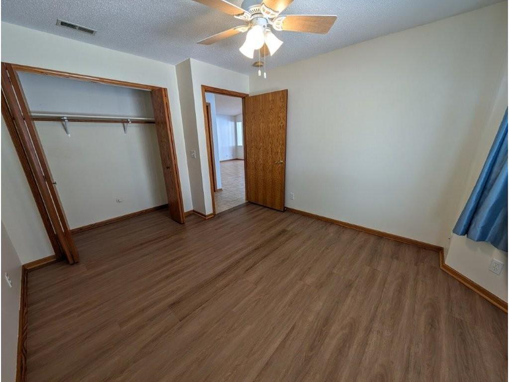 511 Dew Drop Lane Center City MN 55012 - South Center Lake 6825119 image16