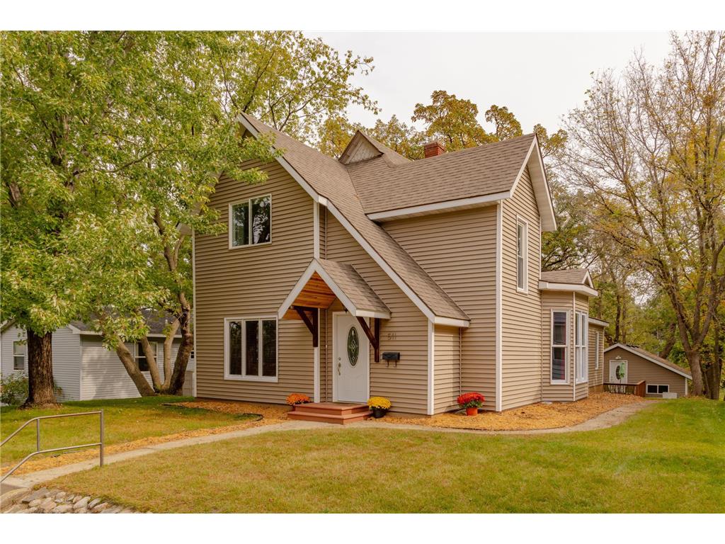 511 Douglas Street Alexandria MN 56308 6797439 image1
