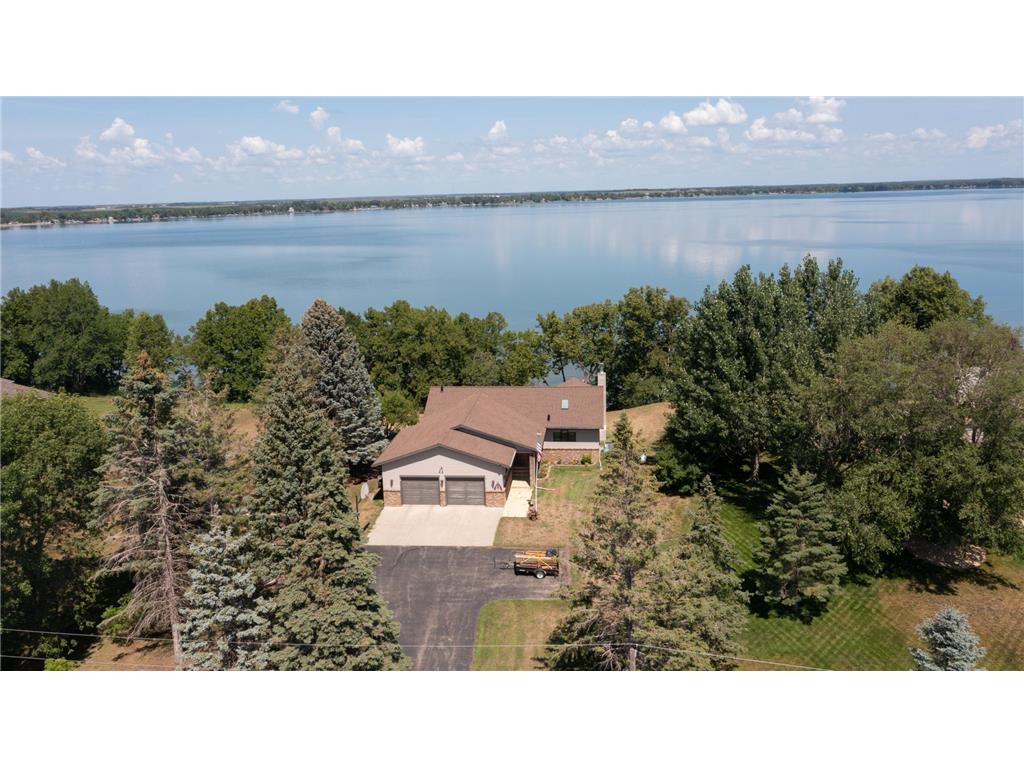 511 E Summit Street Battle Lake MN 56515 - West Battle 6495404 image1