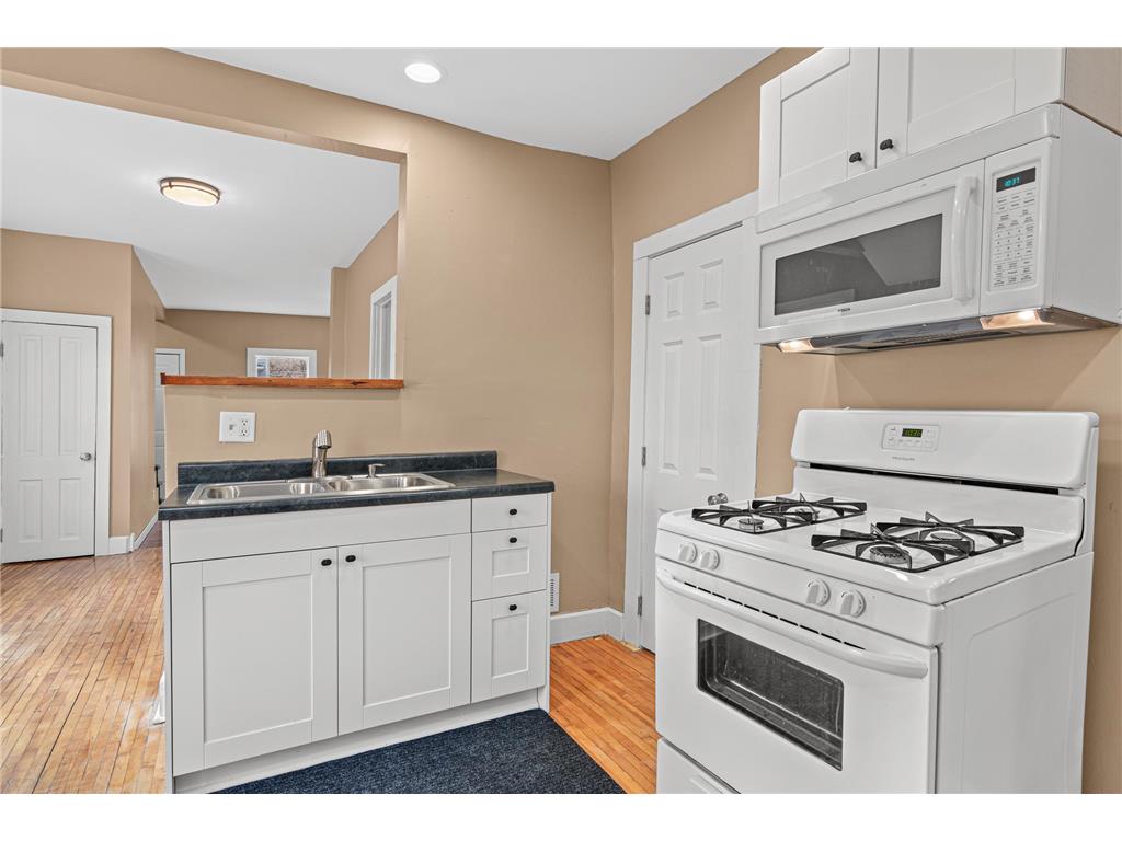 511 Edmund Avenue W Saint Paul MN 55103 7021916 image11