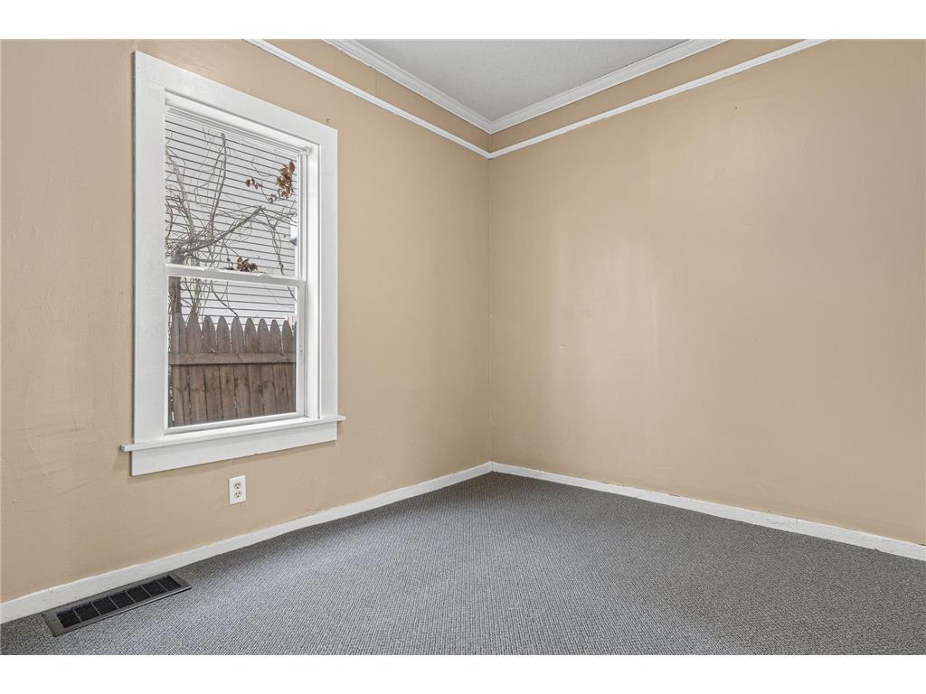 511 Edmund Avenue W Saint Paul MN 55103 7021916 image6