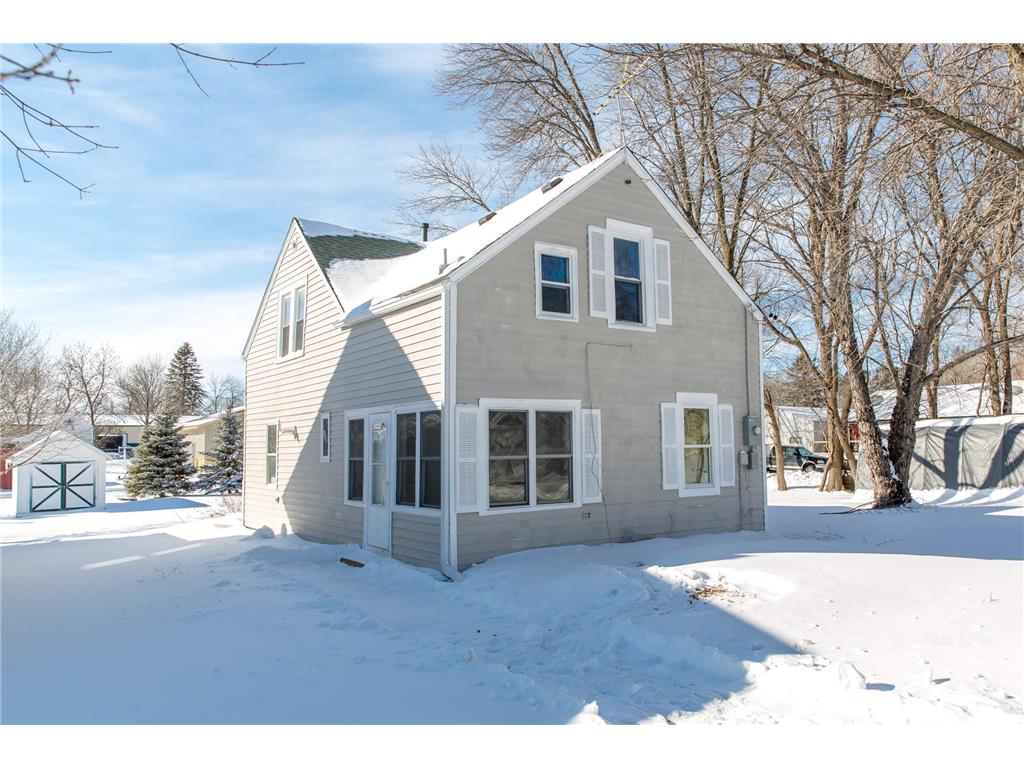 511 Ellsworth Avenue, South Haven, MN 55382 MLS 6188892 Edina Realty