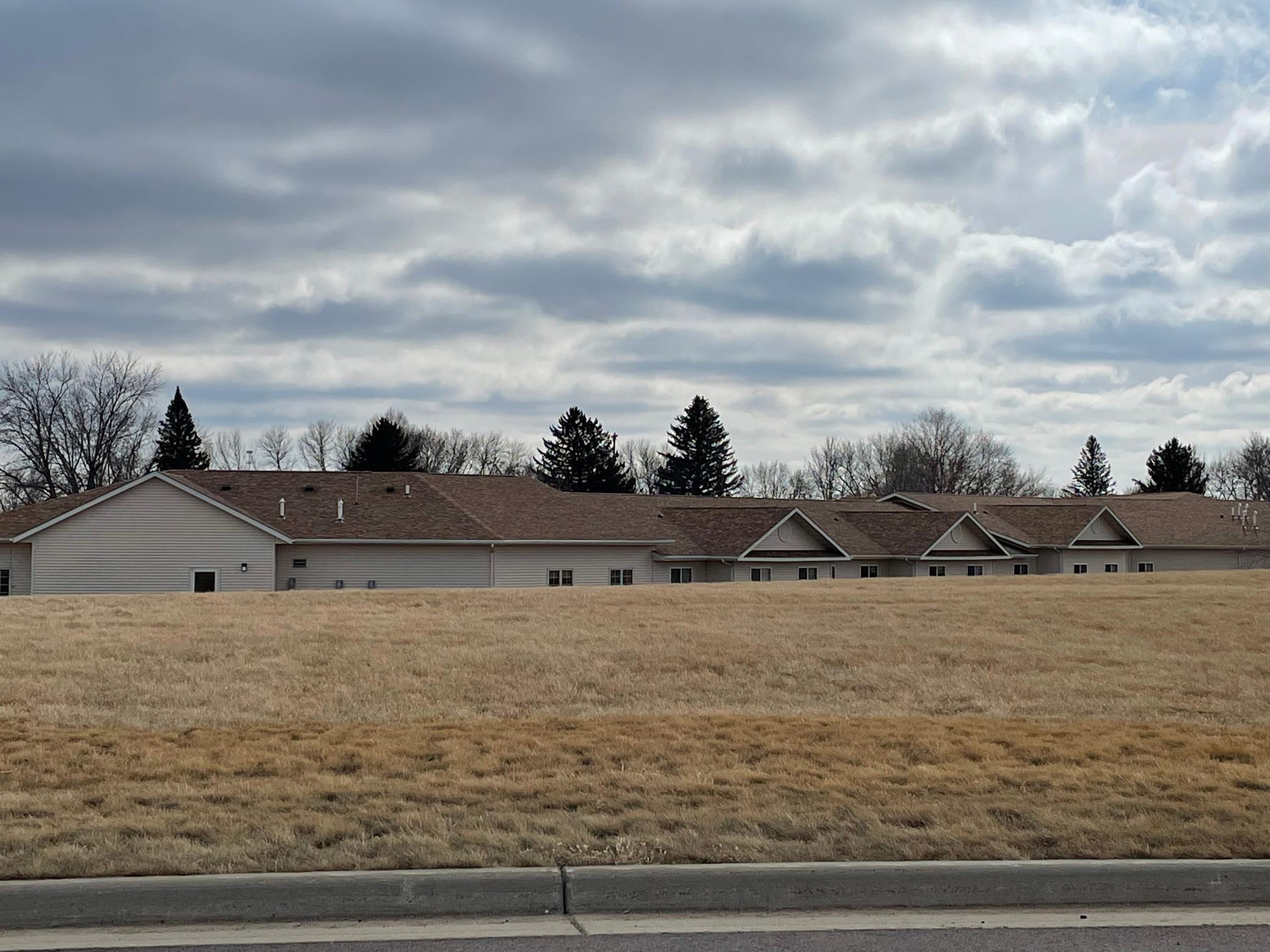 511 Hillcrest Street Edgerton MN 56128 6165715 image1