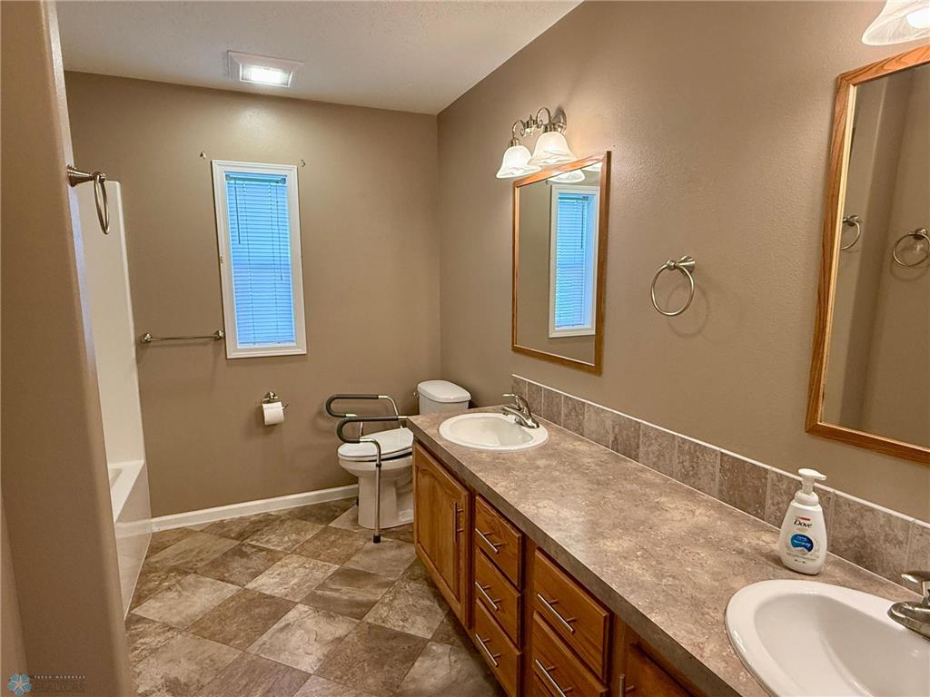 511 Jessamine Avenue Aneta ND 58212 6755787 image13