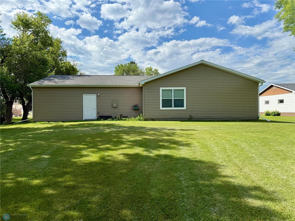 511 Jessamine Avenue Aneta ND 58212 6755787 image3