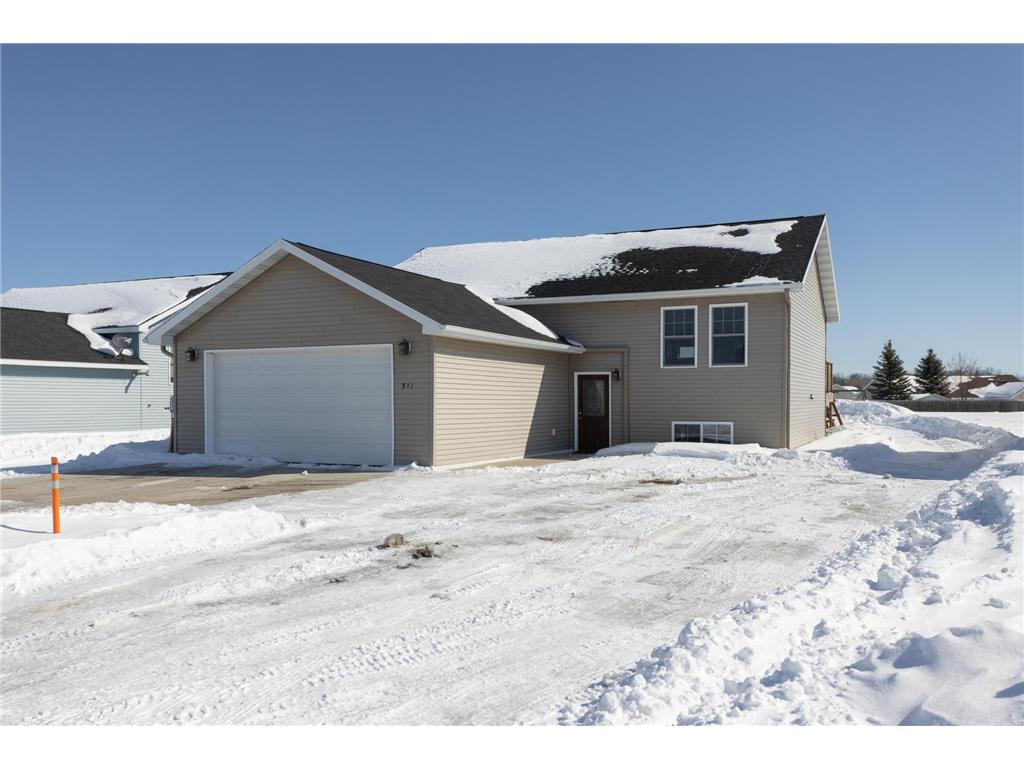 511 Riverwood Drive Detroit Lakes MN 56501 6342173 image1