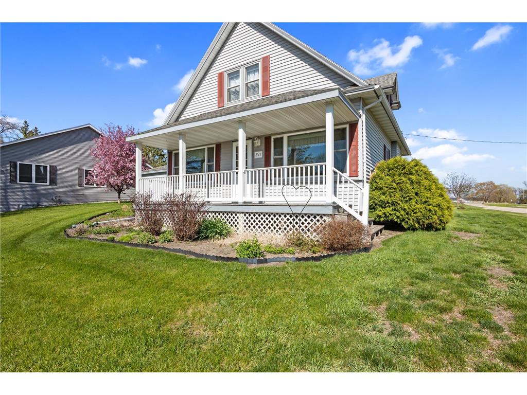 511 W 1st Avenue Osakis MN 56360 7093266 image1