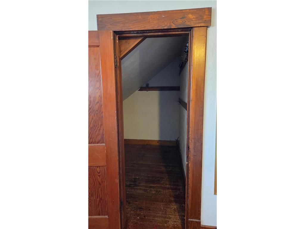 511 W 1st Street Lakefield MN 56150 7049891 image22