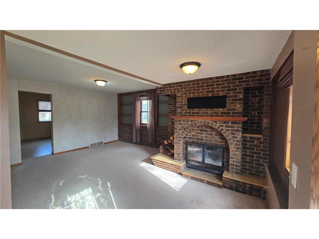 511 W 1st Street Lakefield MN 56150 7049891 image7
