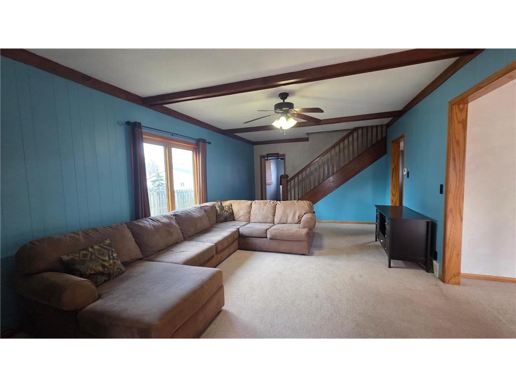 511 W 1st Street Lakefield MN 56150 7049891 image8