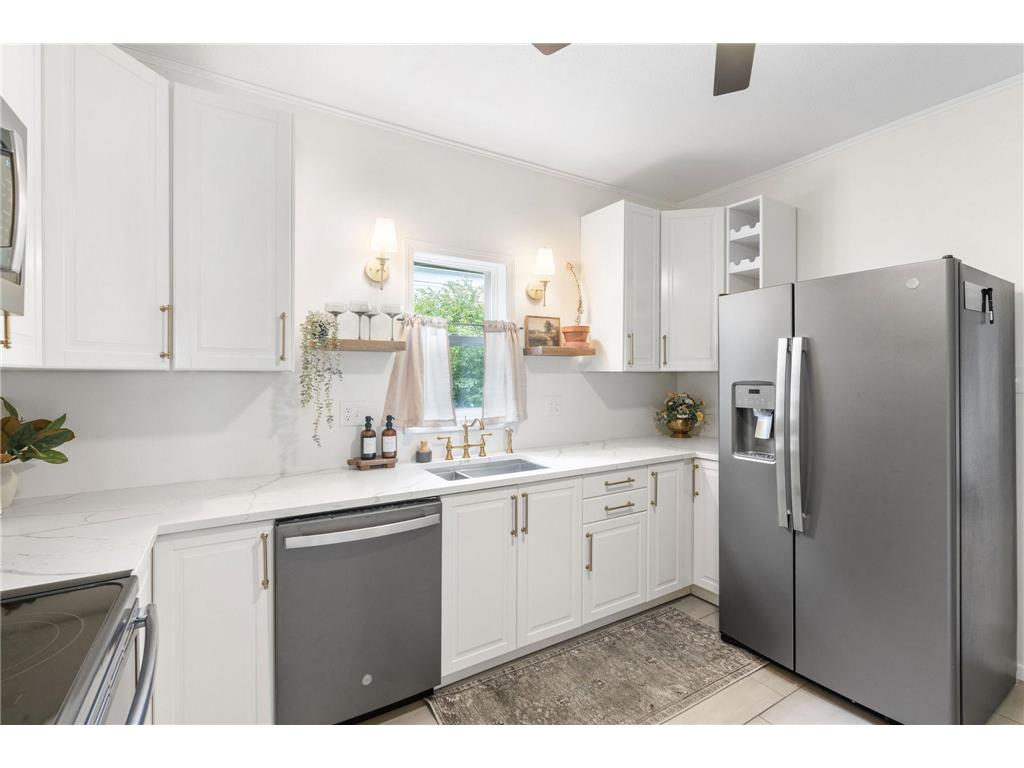 511 W 7th Street Red Wing MN 55066 6776011 image1