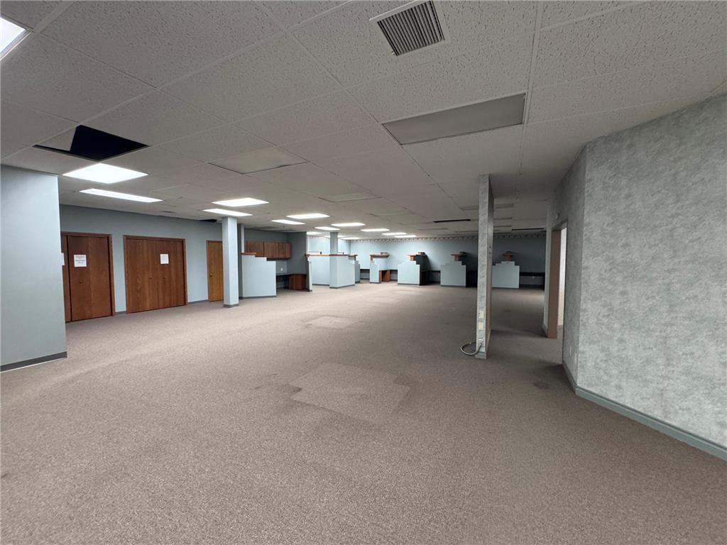 511 Washington Avenue Detroit Lakes MN 56501 7035116 image54