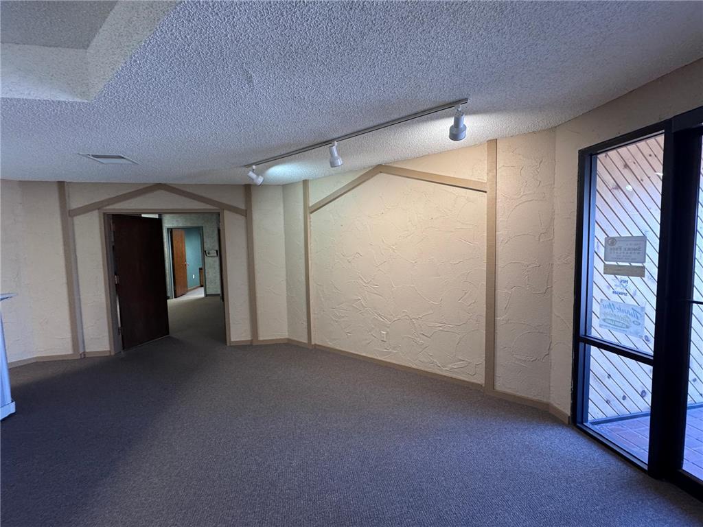 511 Washington Avenue Detroit Lakes MN 56501 7035116 image95