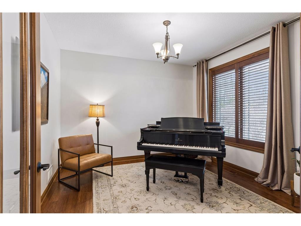 5110 Lexington Avenue N Shoreview MN 55126 - Turtle Lake 7038298 image16