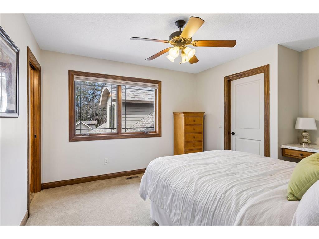 5110 Lexington Avenue N Shoreview MN 55126 - Turtle Lake 7038298 image38