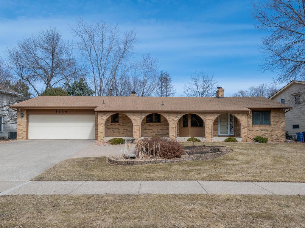 5110 Overlook Drive, Bloomington, MN, 55437 MLS 6170559 Edina Realty