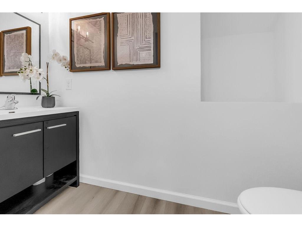 5111 Colonial Drive Golden Valley MN 55416 6817033 image8