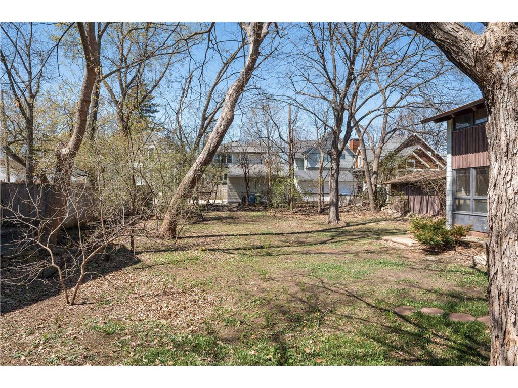 5112 Beard Avenue S Minneapolis MN 55410 6711927 image1