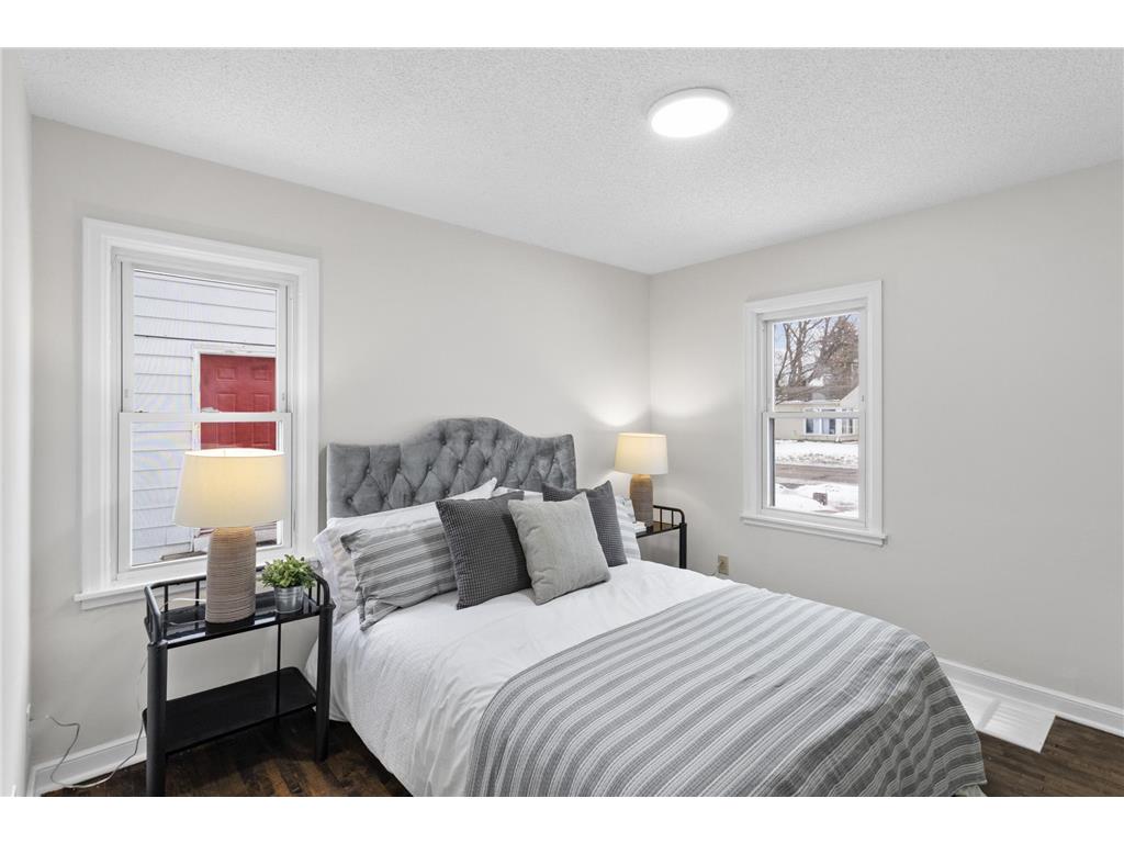 5113 Bryant Avenue N Minneapolis MN 55430 7005964 image10