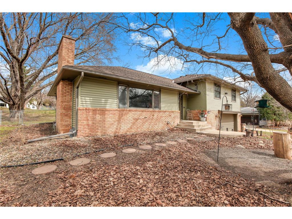 5116 Meadow Ridge Edina MN 55439 7047883 image3
