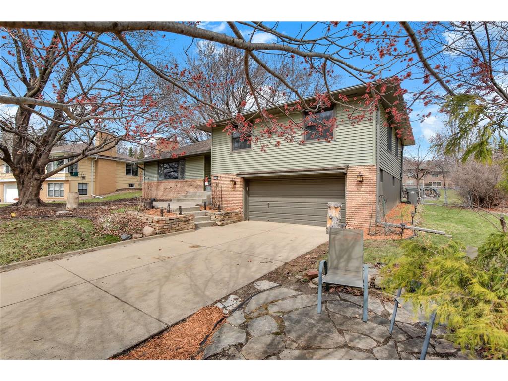 5116 Meadow Ridge Edina MN 55439 7047883 image4