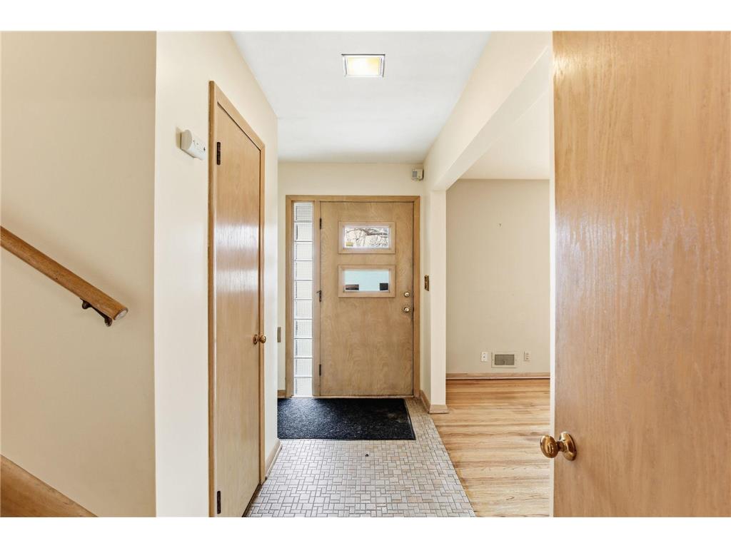5116 Meadow Ridge Edina MN 55439 7047883 image5