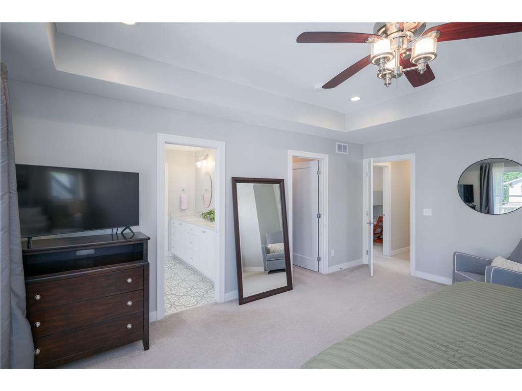 5117 Beard Avenue S Minneapolis MN 55410 7066158 image22