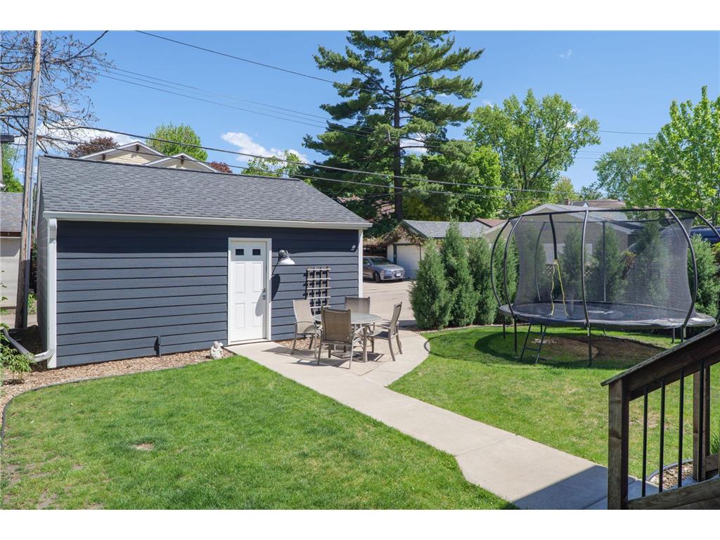 5117 Beard Avenue S Minneapolis MN 55410 7066158 image34