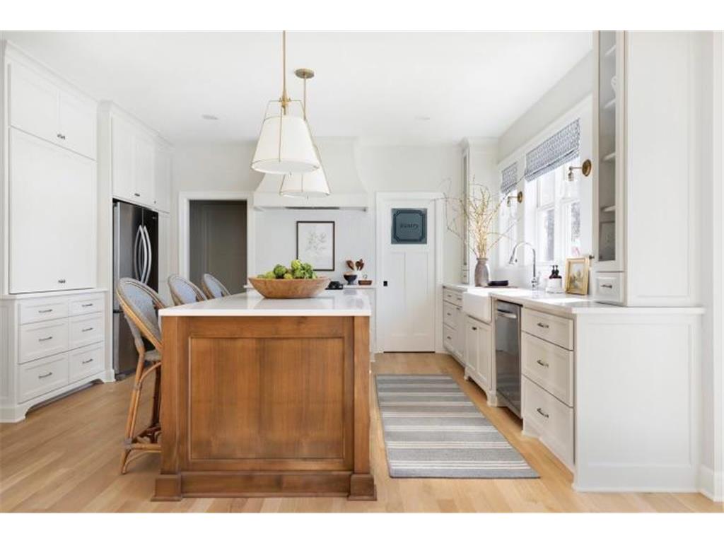 5117 W 58th Street Edina MN 55436 6540181 image1