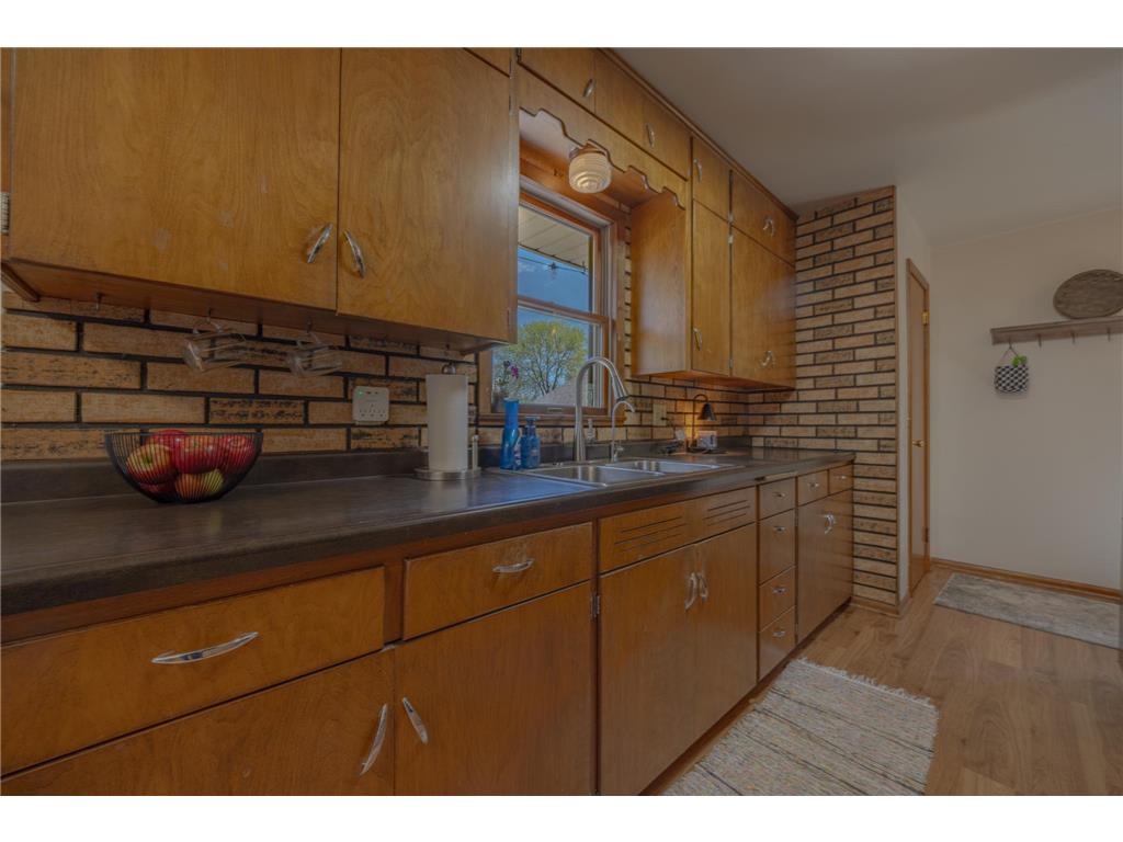 512 18th Street N Benson MN 56215 7071700 image12