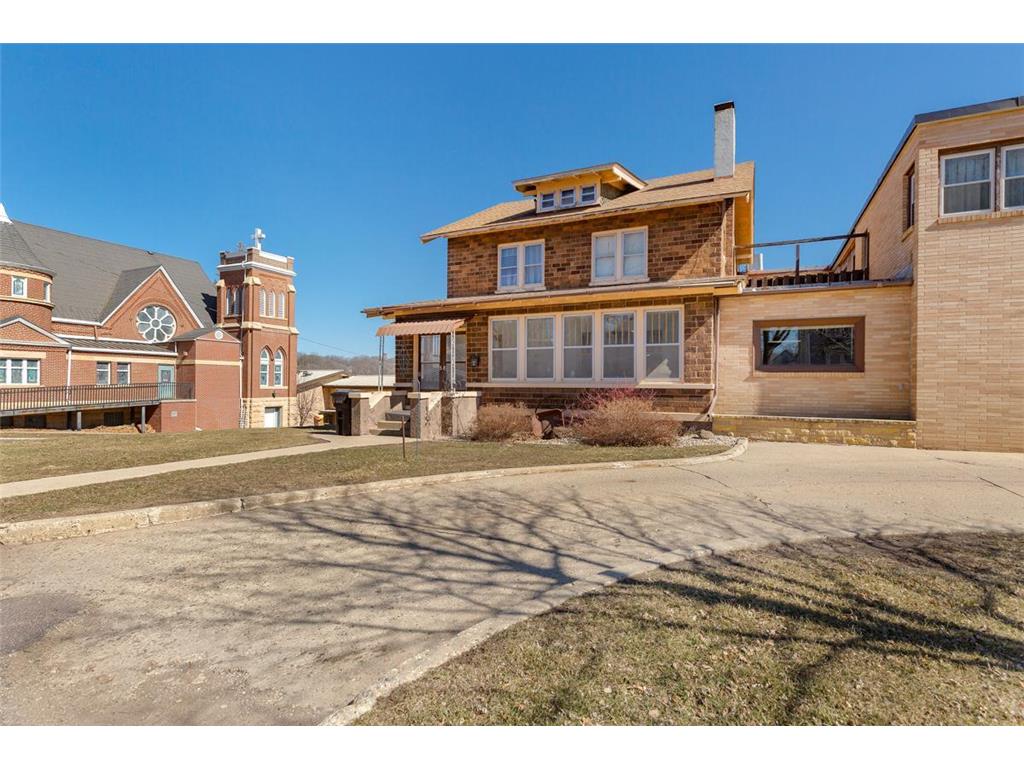 512 5th Street Jackson MN 56143 6493983 image1