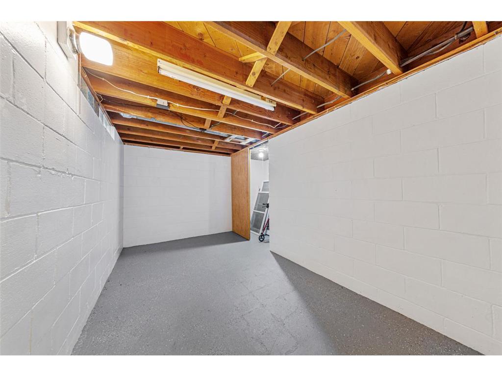 512 7th Street Gaylord MN 55334 6777900 image22