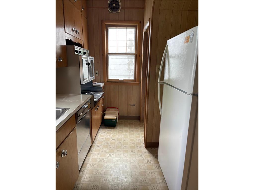 512 9th Avenue SW Austin MN 55912 7068752 image15