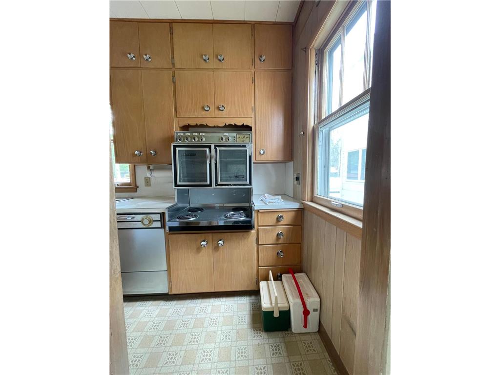 512 9th Avenue SW Austin MN 55912 7068752 image16