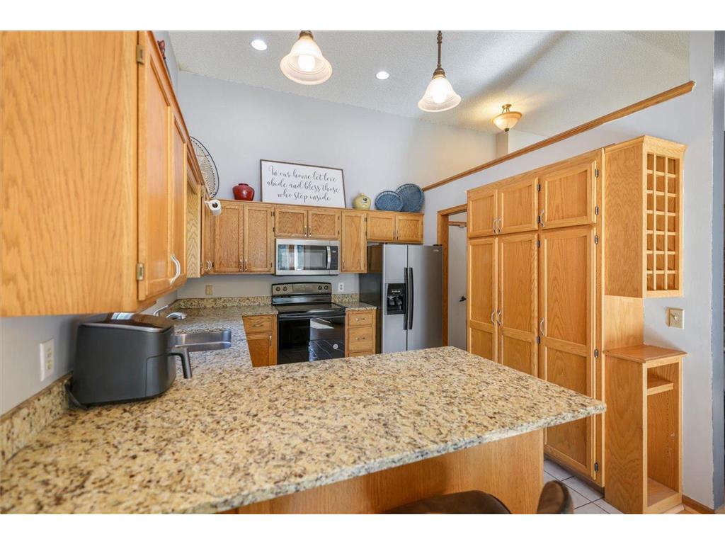 512 Hyde Avenue N Mahtomedi MN 55115 7087058 image14