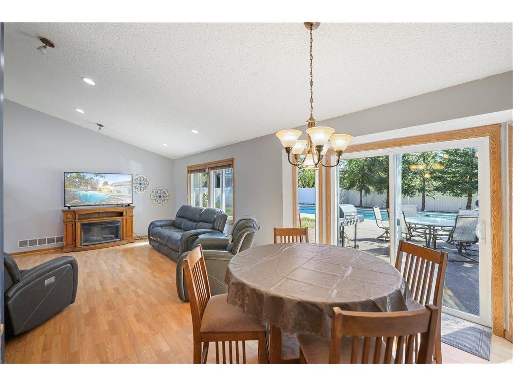 512 Hyde Avenue N Mahtomedi MN 55115 7087058 image23