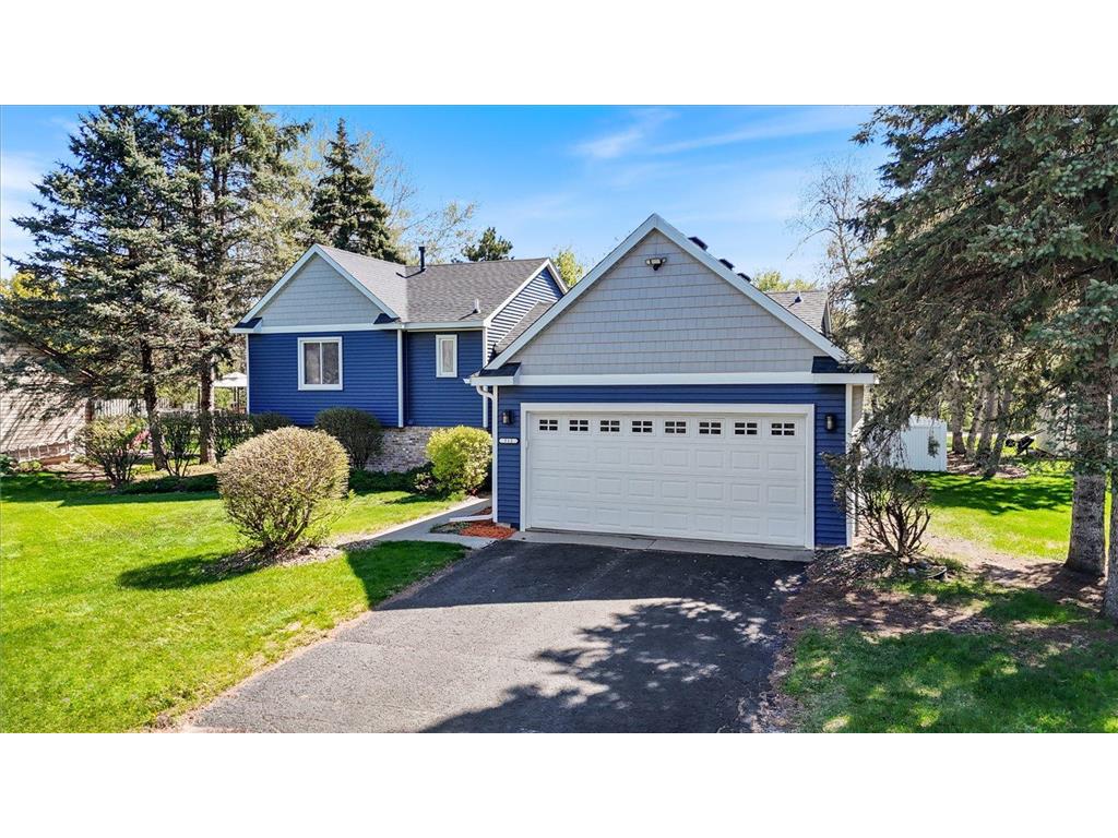 512 Hyde Avenue N Mahtomedi MN 55115 7087058 image5