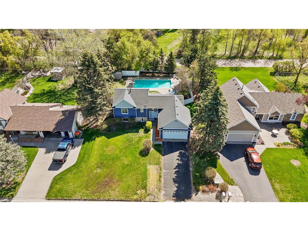 512 Hyde Avenue N Mahtomedi MN 55115 7087058 image6