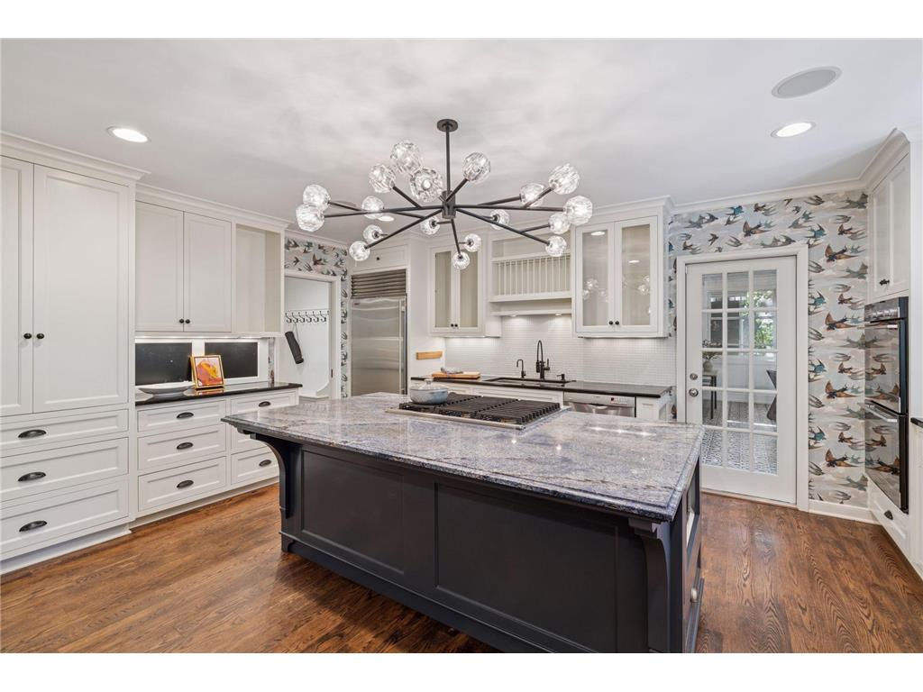 512 Janalyn Circle Golden Valley MN 55416 6737759 image13