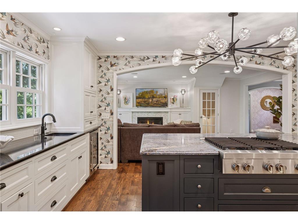 512 Janalyn Circle Golden Valley MN 55416 6737759 image15