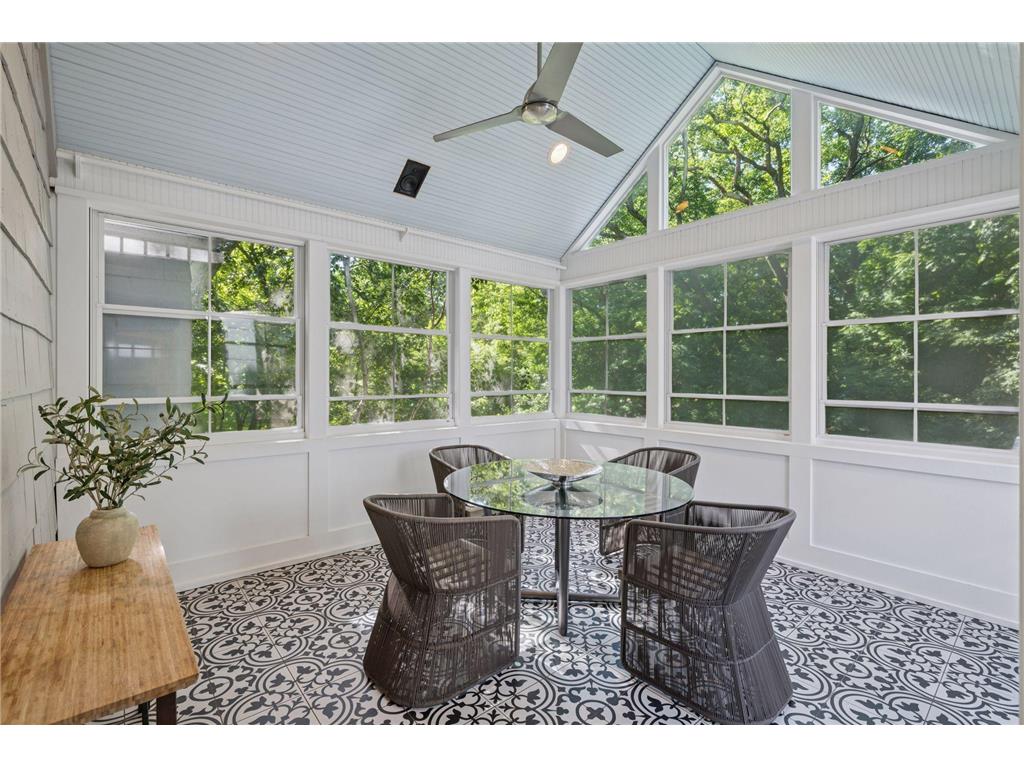 512 Janalyn Circle Golden Valley MN 55416 6737759 image19