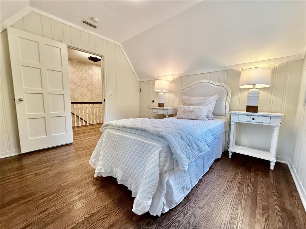 512 Janalyn Circle Golden Valley MN 55416 6737759 image44