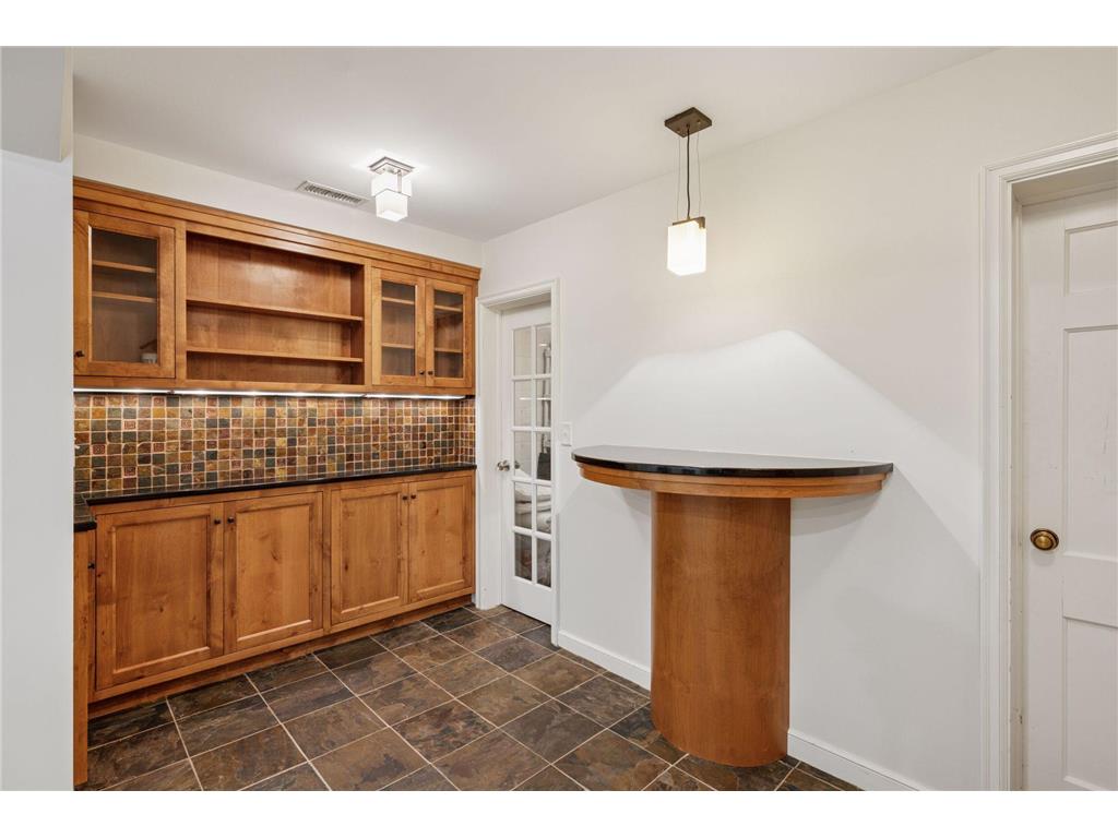 512 Janalyn Circle Golden Valley MN 55416 6737759 image52